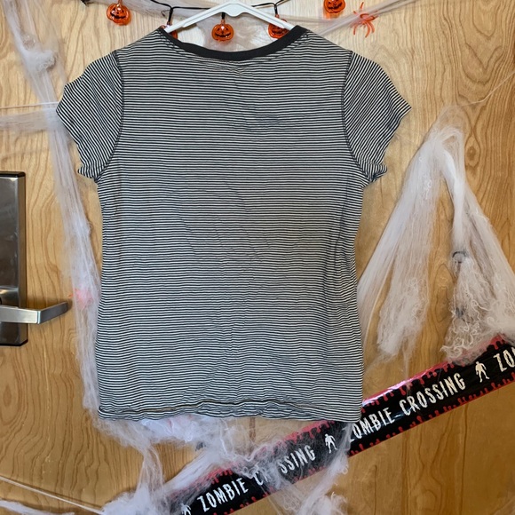 Shirt - Picture 2 of 3